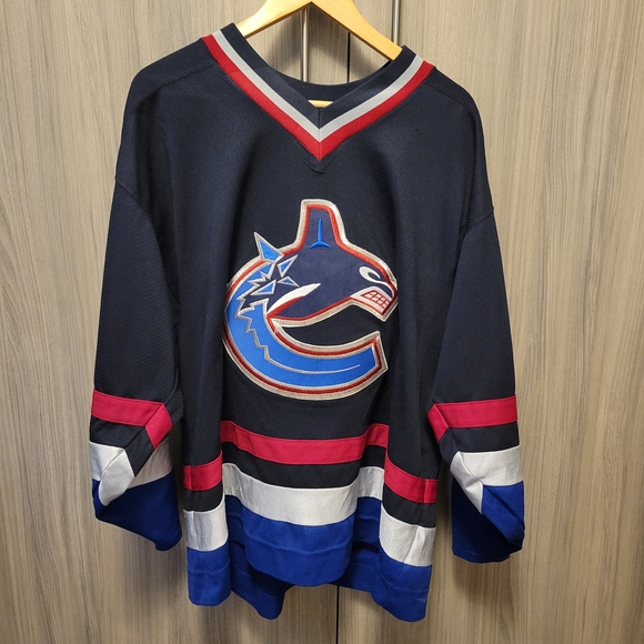 CCM Other - Vintage Vancouver Canucks Jersey (13) Men's XL - See Photos For Flaws